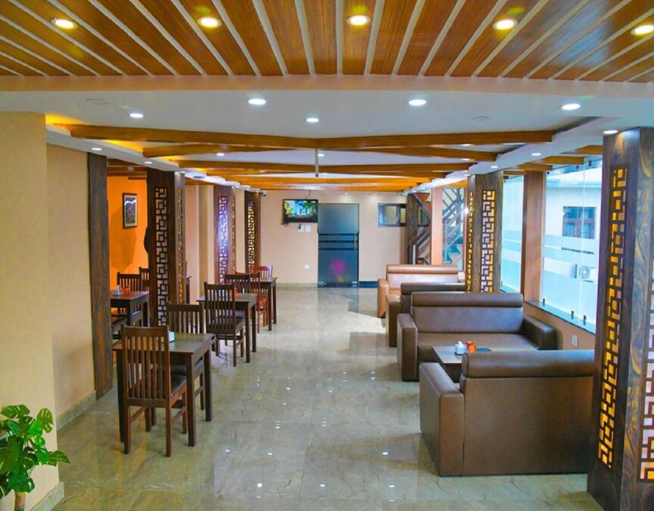 Hotel Linda Suites Near International Airport By La Casa Nuova Delhi Esterno foto